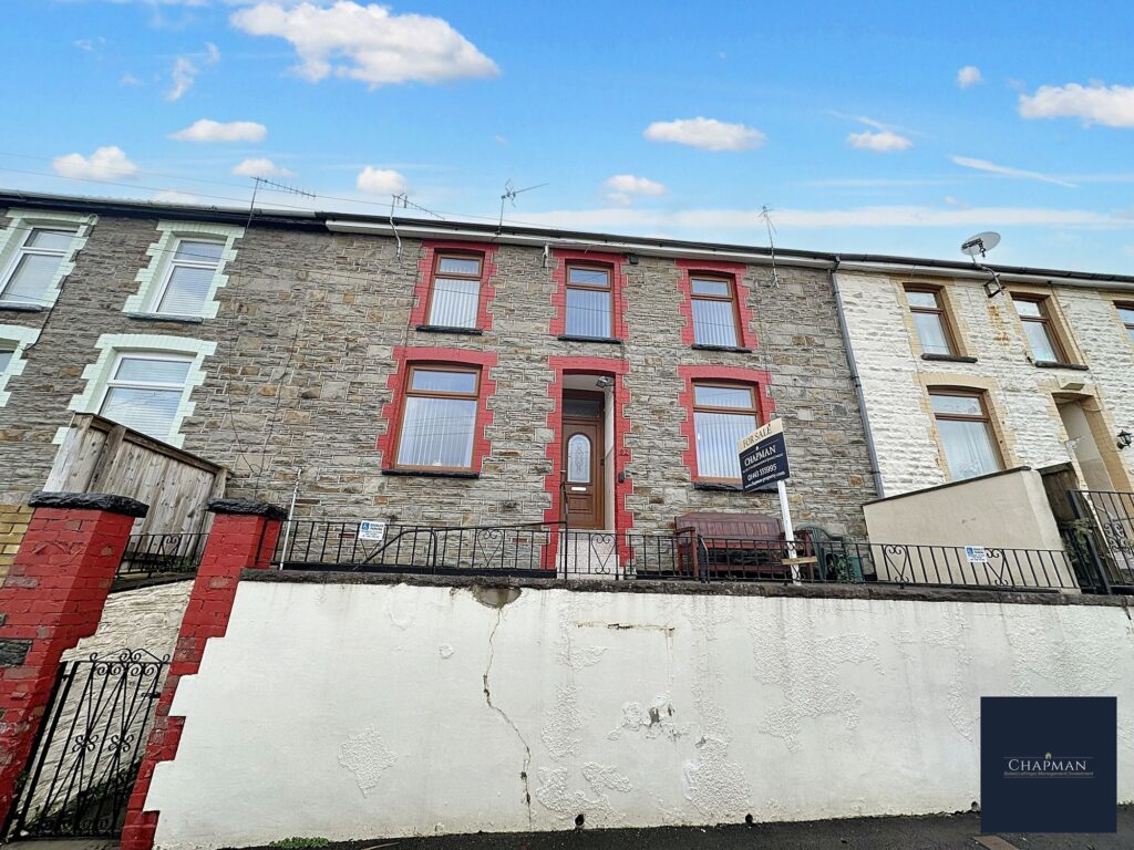 Heath Terrace, Porth, CF39