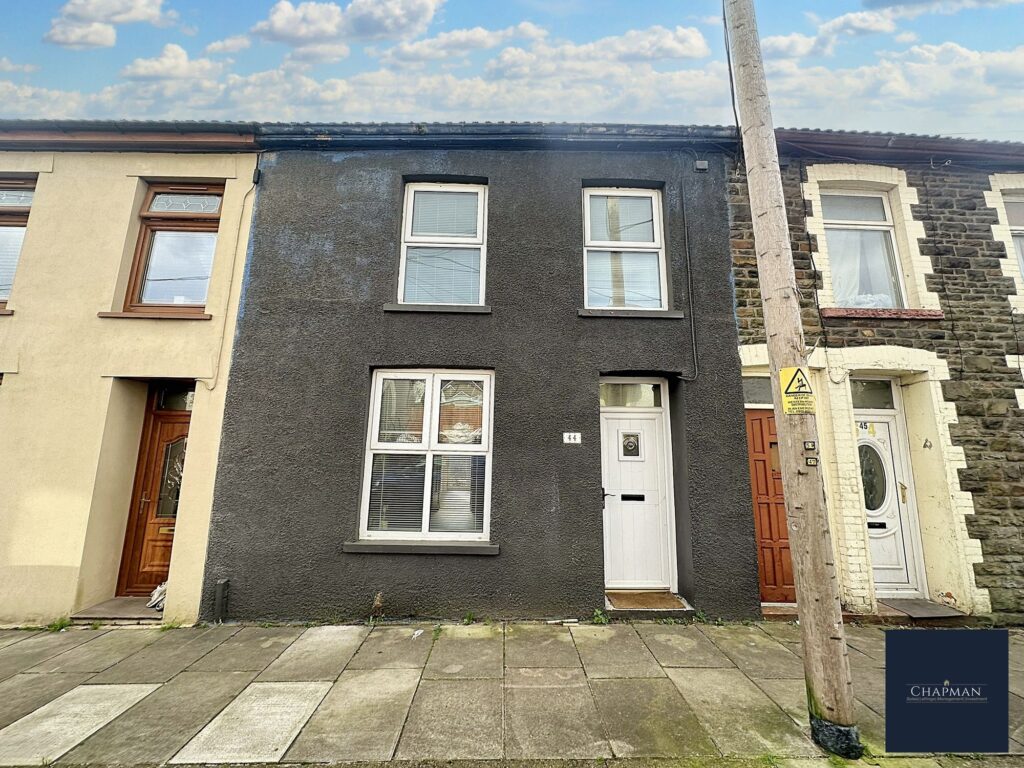 Jones Street, Tonypandy, CF40