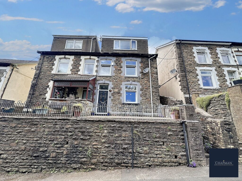 Graig Road, Porth, CF39