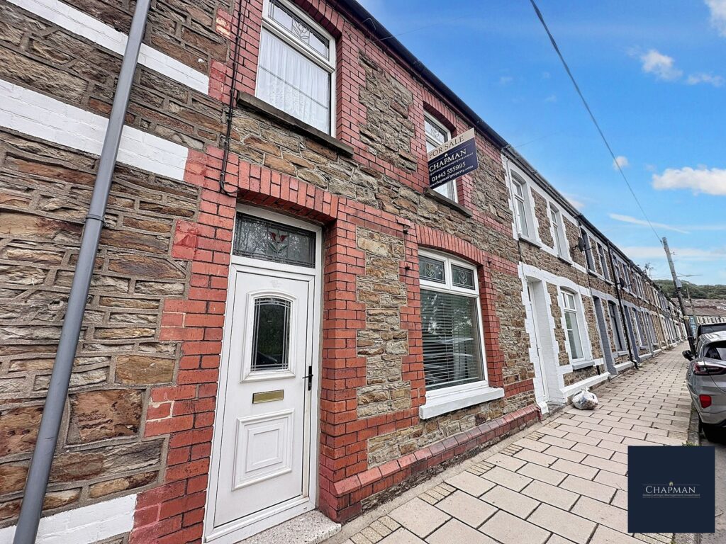 Nythbran Terrace, Porth, CF39