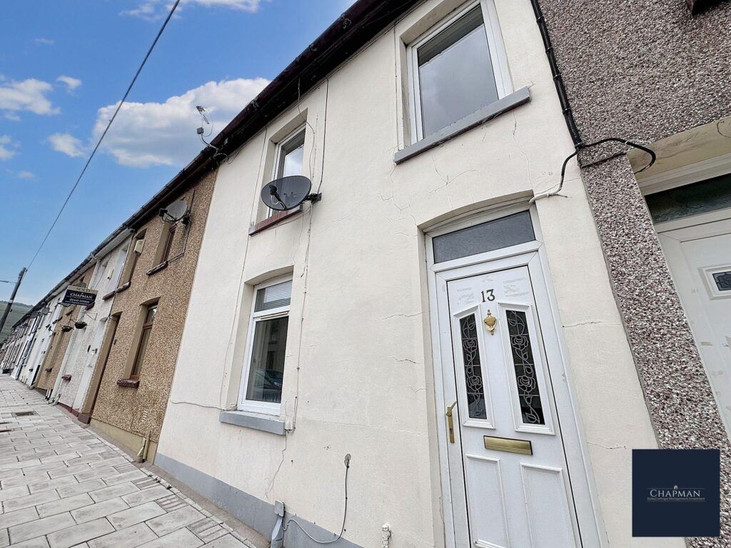 Hillside Terrace, Wattstown, CF39
