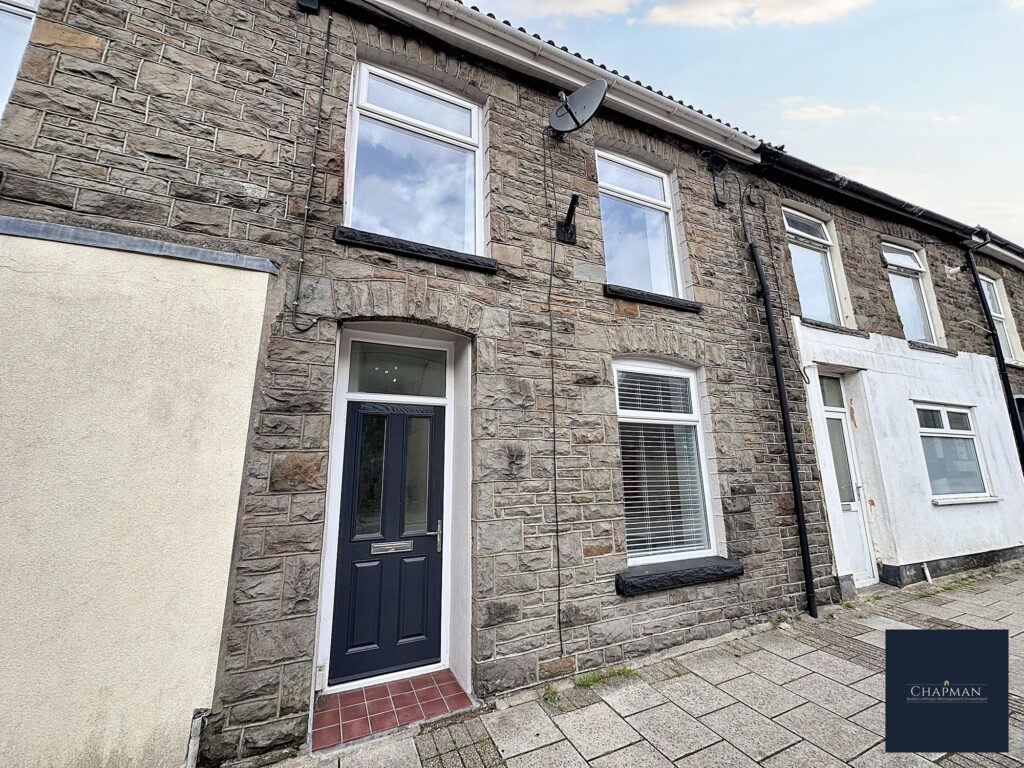 Llewellyn Street, Pontygwaith, CF43